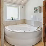 Kiowa - 4km From The Sea By Interhome Vakantiehuis