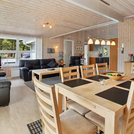 Kiowa - 4km From The Sea By Interhome Vakantiehuis Kongsmark
